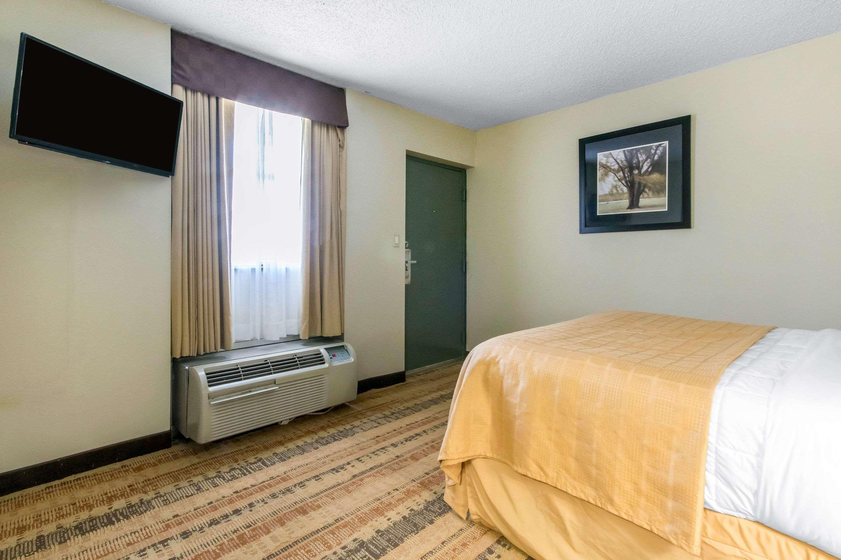 Quality & Hotel