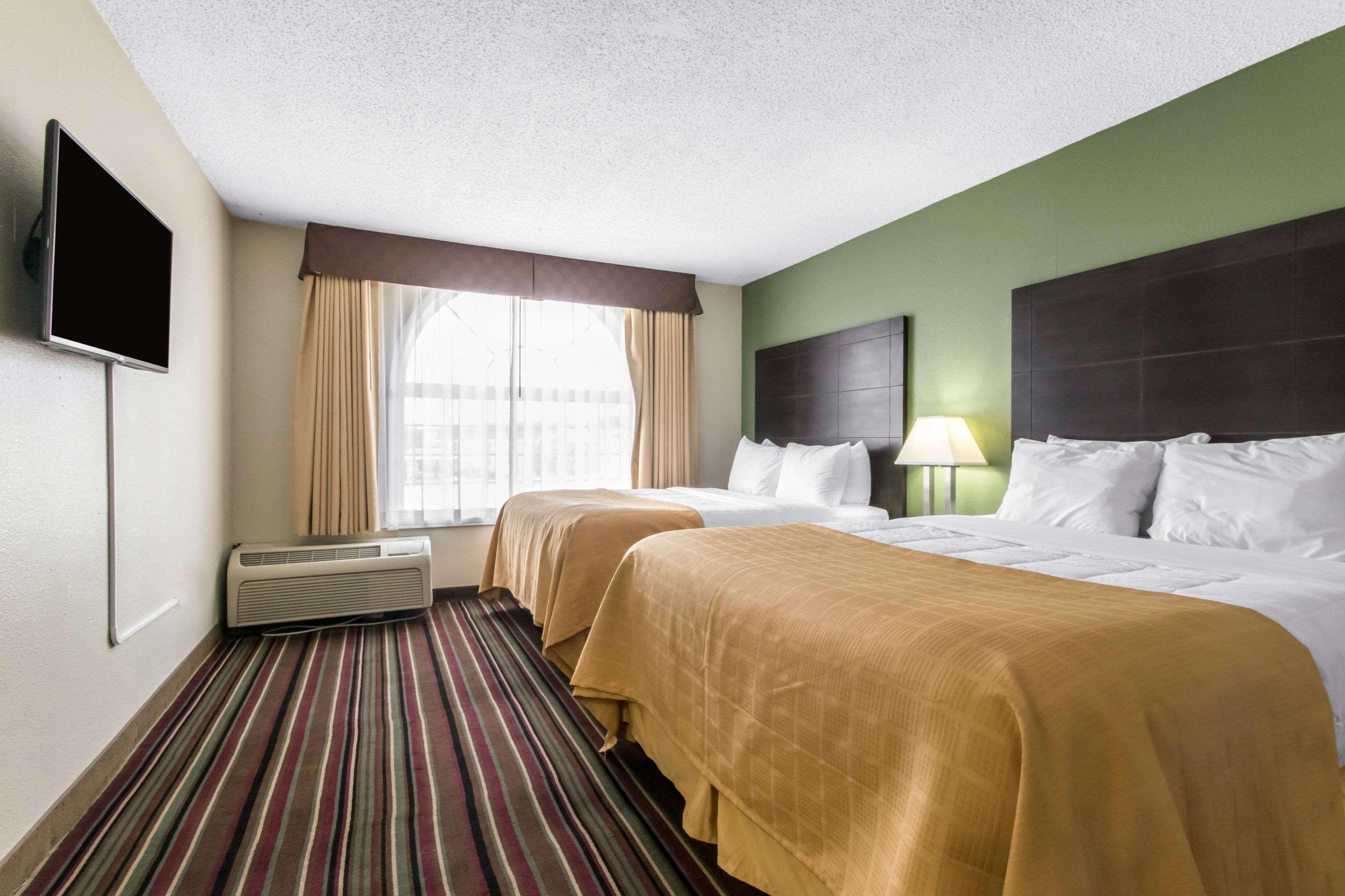 Quality & Hotel Horse Cave