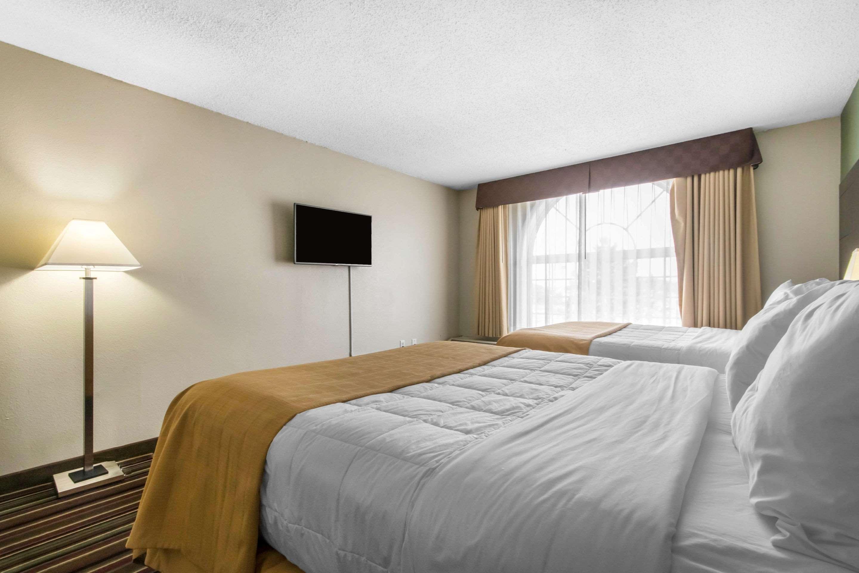 Hotel Quality & Horse Cave