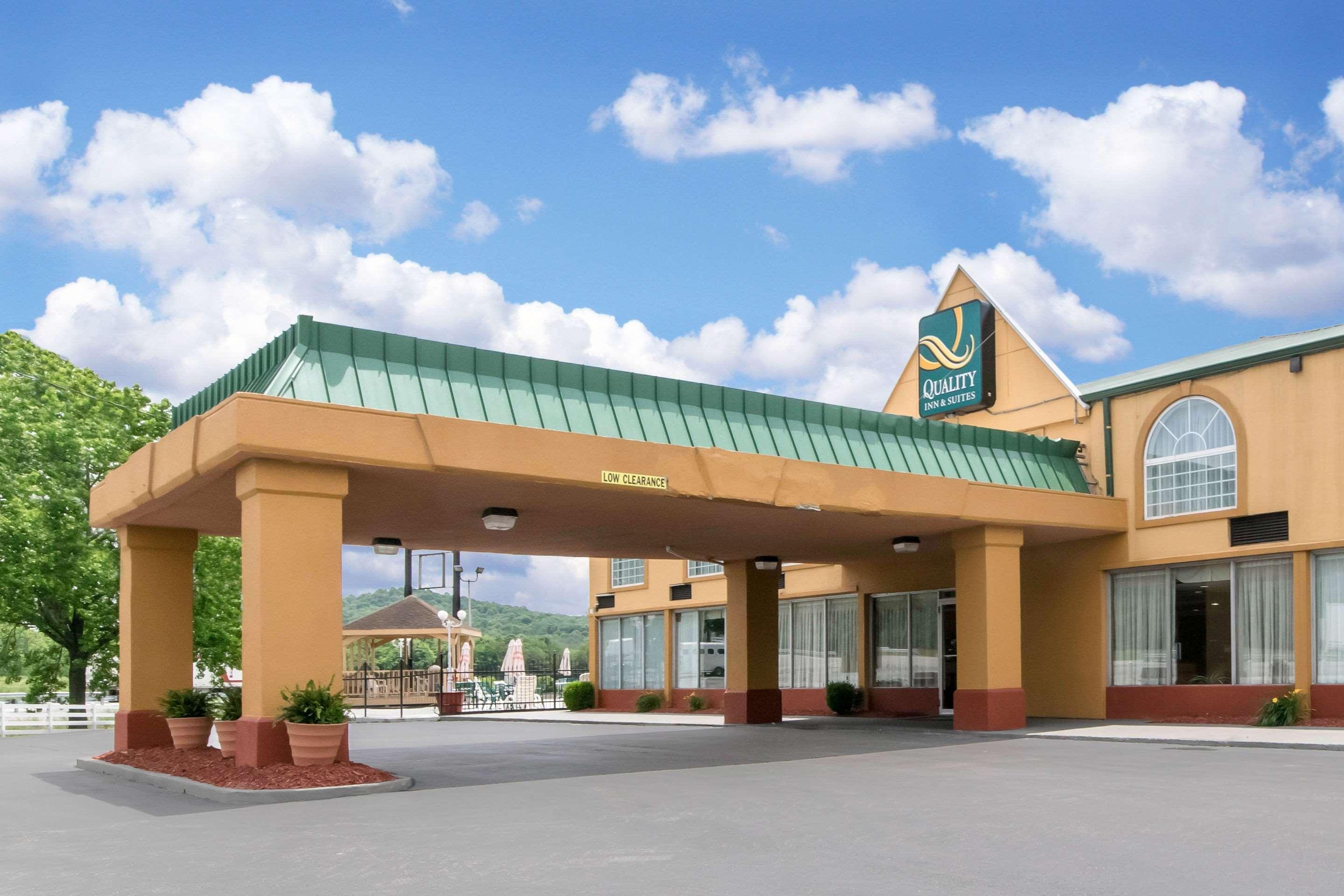 Quality & Hotel Horse Cave